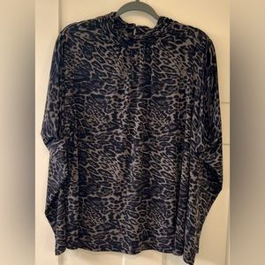 Cato cheetah print long sleeve, open shoulder, Women’s plus size top 22/24W
